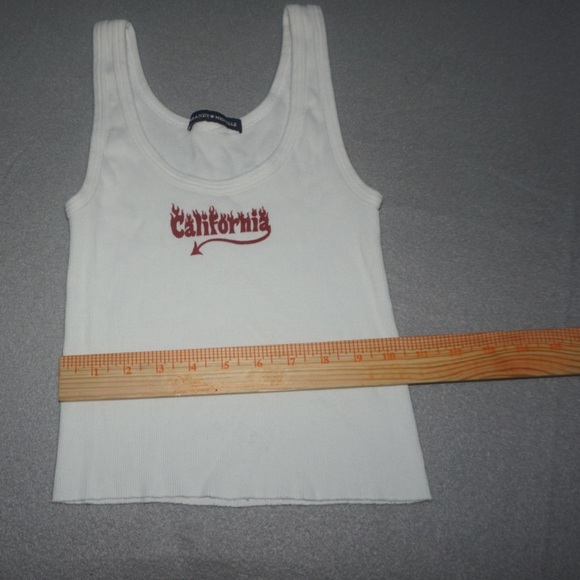 Brandy Melville “ California “ graphic muscle tank top - Picture 6 of 6